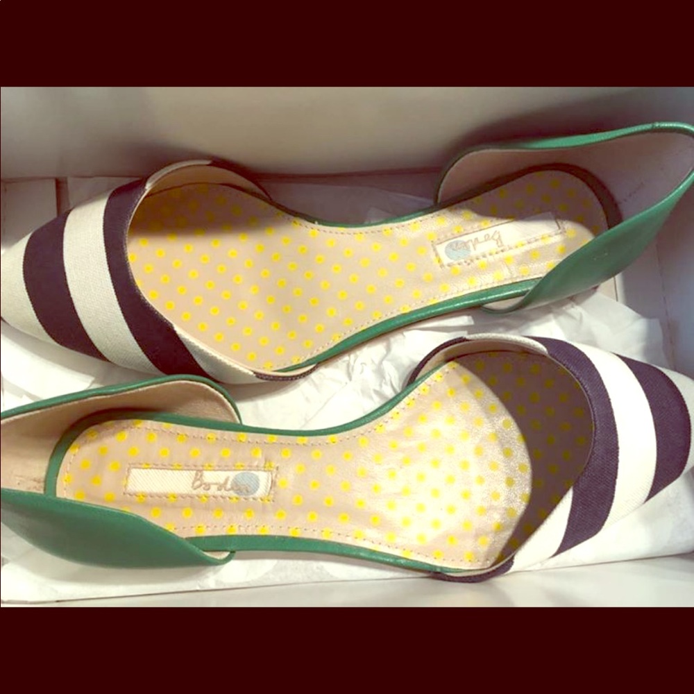 Boden flats ⭐️ Navy and Kelly Green